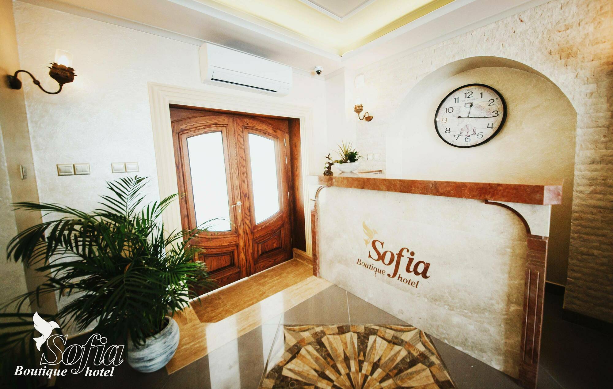Sofia Boutique Hotel キレニア エクステリア 写真